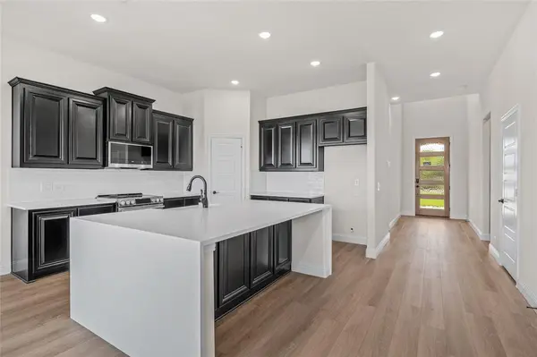 8541 County Road 502, Blue Ridge, TX 75424