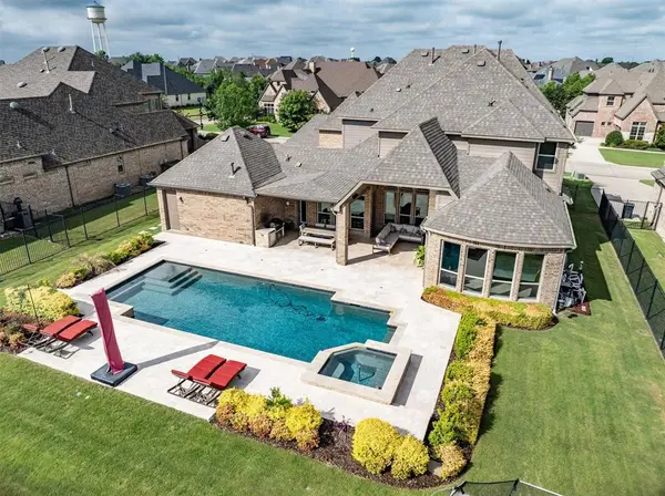 507 Maggie Trail,  Lucas,  TX 75002