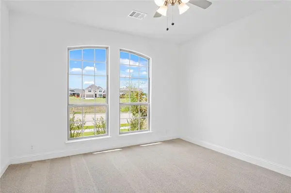 2116 Spyglass Drive, Royse City, TX 75189