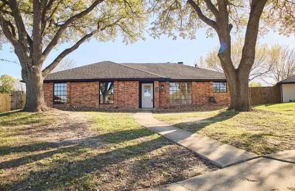 5302 Anchor Cove Circle, Garland, TX 75043