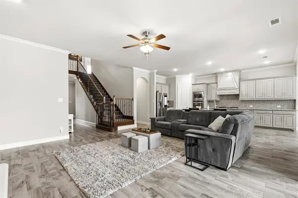 300 Pimlico Drive, Hickory Creek, TX 75065