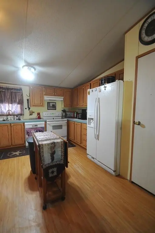 806 N Fm 1752, Savoy, TX 75479