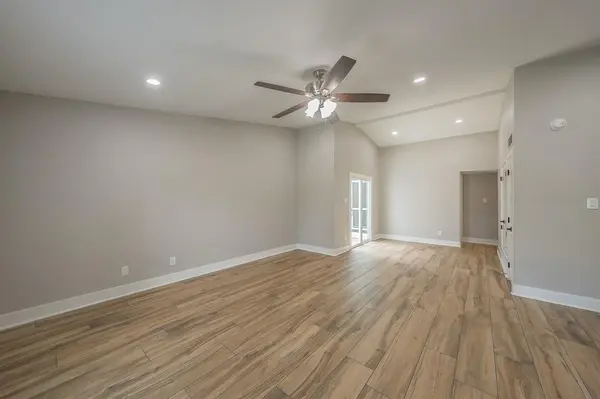 309 Westover Drive, Euless, TX 76039