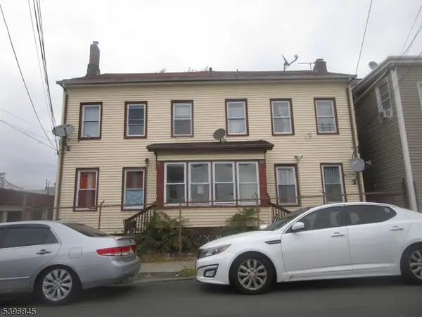 38-40 Redwood Ave, Paterson City, NJ 07522