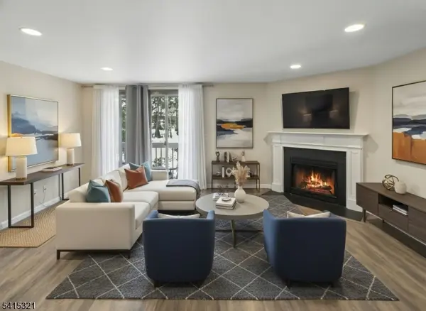 497 Teal Plz, Secaucus Town, NJ 07094