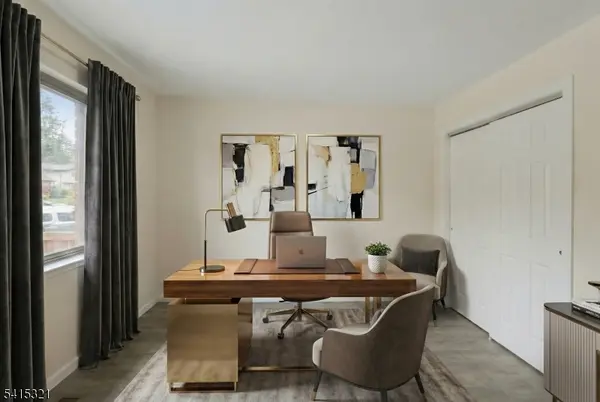 497 Teal Plz, Secaucus Town, NJ 07094