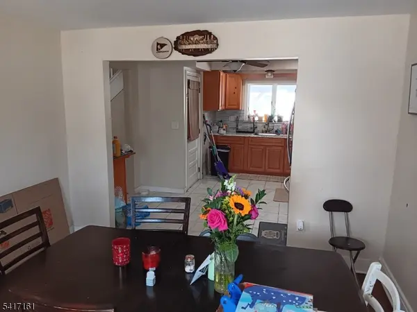 1028 W 5Th St, Plainfield City, NJ 07063