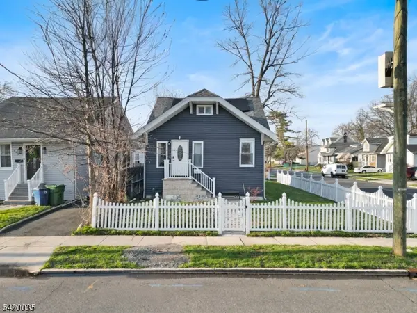 247 E 7Th Ave, Roselle Boro, NJ 07203