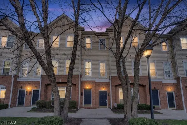 906 Memorial Dr, Belleville Twp., NJ 07109