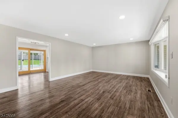 3 Cypress Rd, Franklin Twp., NJ 08873