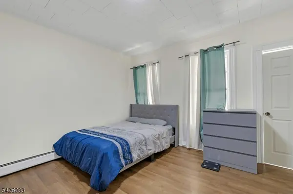 331 1/2 Forest, Kearny Town, NJ 07032