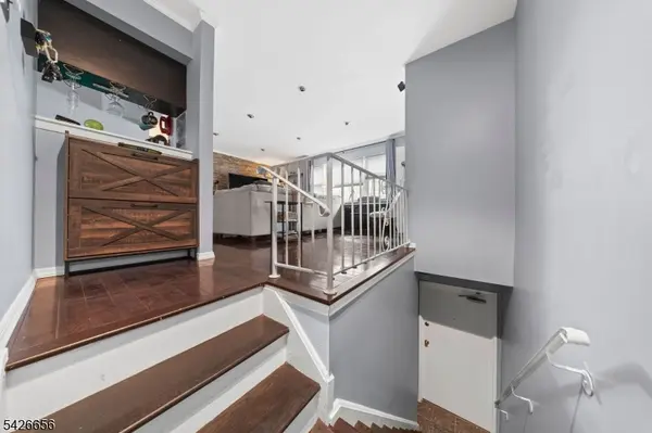 44 Judson St, Edison Twp., NJ 08837