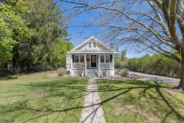 44 Maple Ave, Flemington Boro, NJ 08822