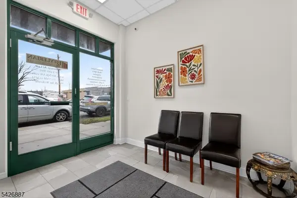 291 Crooks Ave, Clifton City, NJ 07011