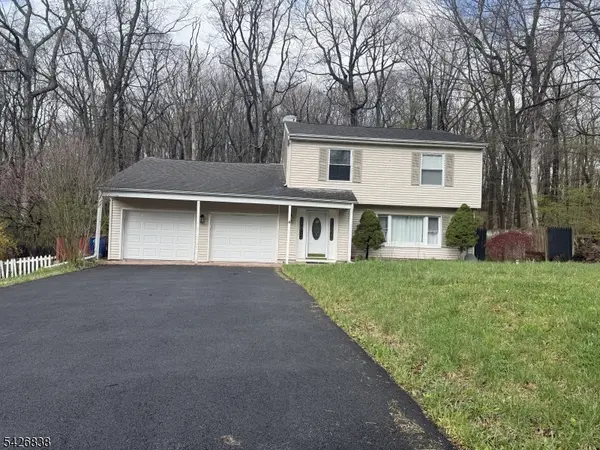 22 Karen Rd, Vernon Twp., NJ 07422