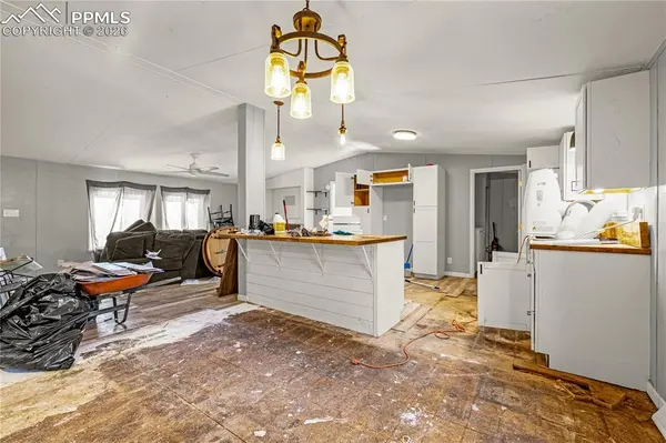 2308 W 14th ST, Pueblo, CO 81003