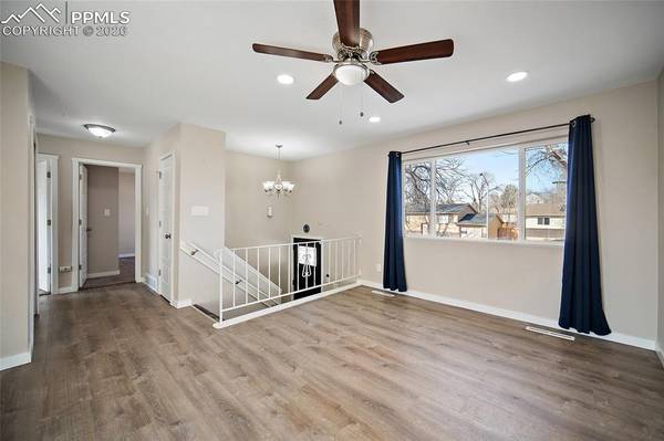 3675 Darkwood PL, Colorado Springs, CO 80910