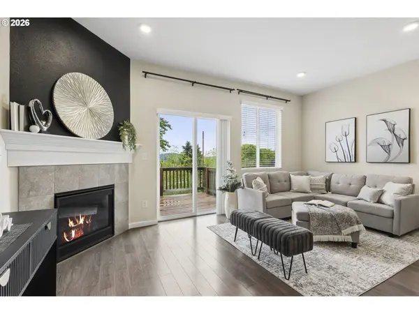 15630 SE VIVIAN WAY, Happy Valley, OR 97086