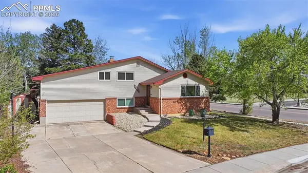 4203 Friar LN, Colorado Springs, CO 80907