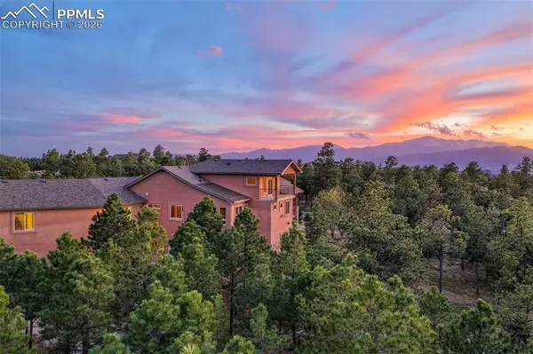 4740 Foxchase WAY, Colorado Springs, CO 80908