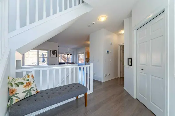 322 Rockyspring CIR NW, Calgary, AB T3G 6A2