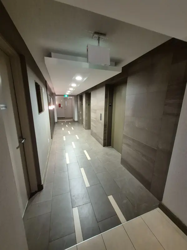 761 Bay ST #2514, Toronto C01, ON M5G 2R2