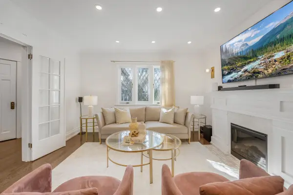 534 Millwood RD, Toronto C10, ON M4S 1K5