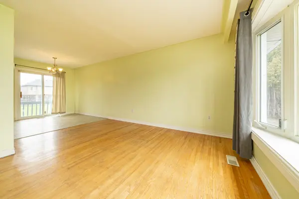 46 Given RD, Clarington, ON L1B 1G9