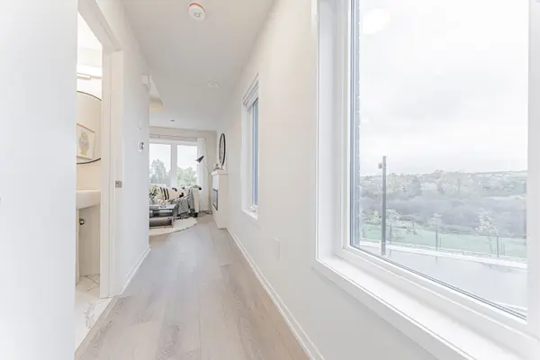 152 Matawin LN, Richmond Hill, ON L4B 0H8