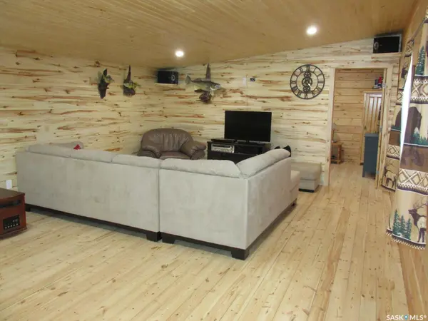 109 Rustad AVENUE, White Fox, SK S0J 3B0