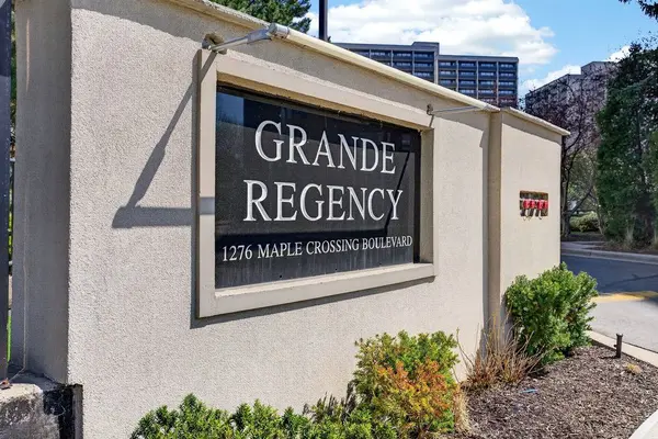 1276 Maple Crossing BLVD #1503, Burlington, ON L7S 2J9