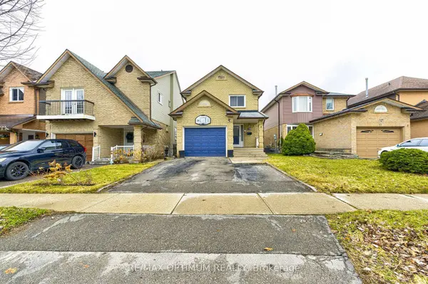 15 Rosebud AVE, Brampton, ON L6X 2W4