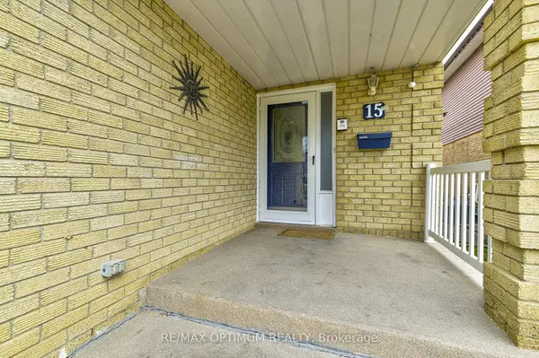 15 Rosebud AVE, Brampton, ON L6X 2W4