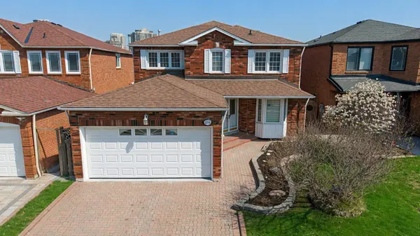 274 Ceremonial DR, Mississauga, ON L5R 2N8