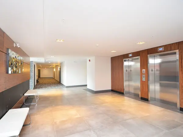 3170 Erin Mills Pkwy #131, Mississauga, ON L5L 0B6