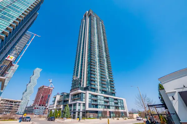 3975 Grand Park DR #4001, Mississauga, ON L5B 0K4