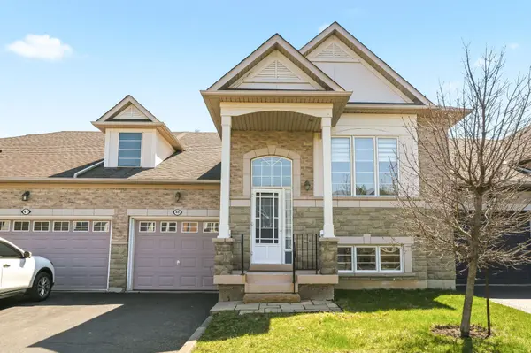 4400 MILLCROFT PARK DR #40, Burlington, ON L7M 5B5