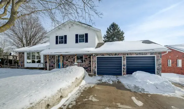 77 2nd Street CRES, Hanover, ON N4N 3K3