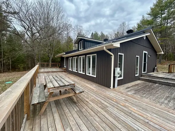 1183 Echo Lake RD, Lake Of Bays, ON P0B 1A0