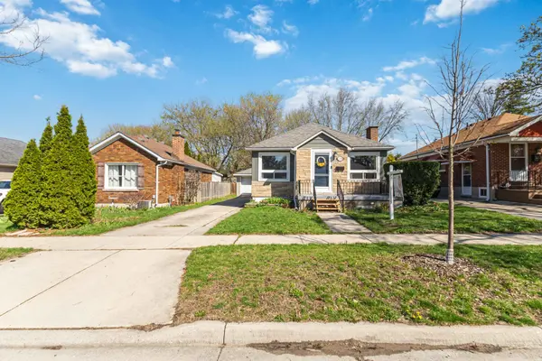 1334 Langmuir AVE, London East, ON N5W 2G6