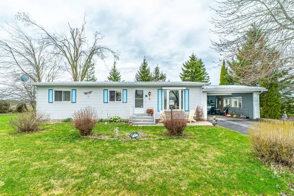 4 Vista DR, Kawartha Lakes, ON K9V 4R1