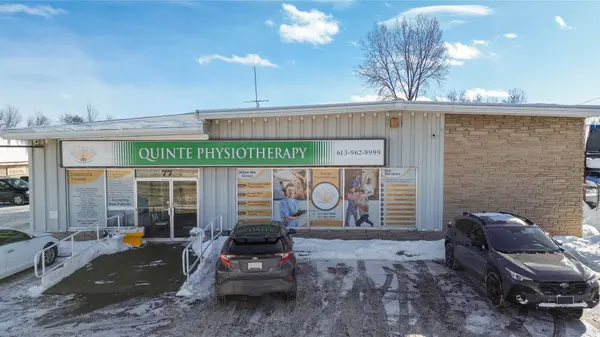 77 College ST W #6, Belleville, ON K8P 2G3