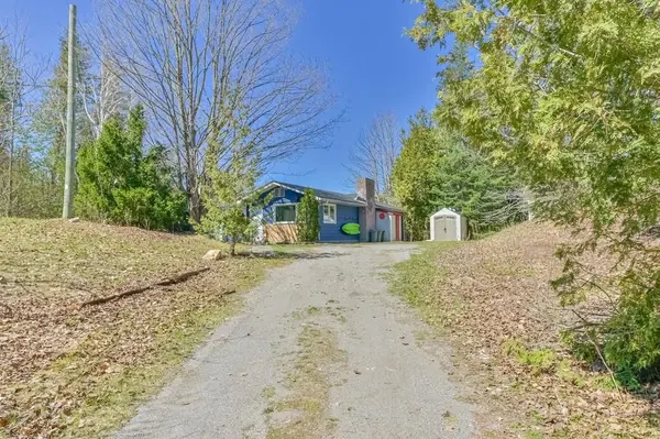 284 Kawartha Hideaway RD, Trent Lakes, ON K0L 1J0