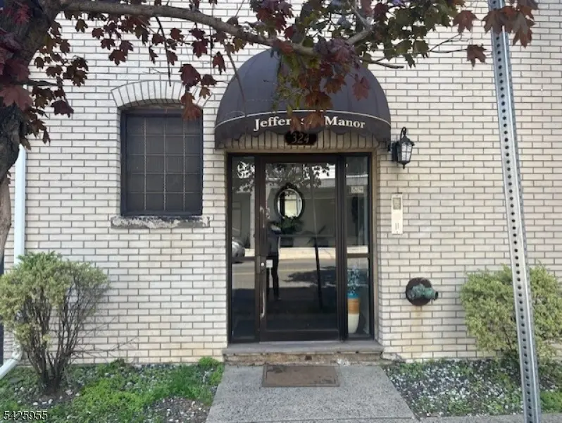 316-324 Jefferson St #2E, Newark City, NJ 07105