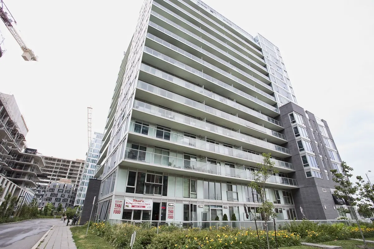 565 Wilson AVE #319W, Toronto C06, ON M3H 0C6