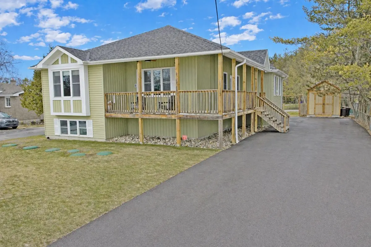 23285 Lakeridge RD, Brock, ON L0E 1E0