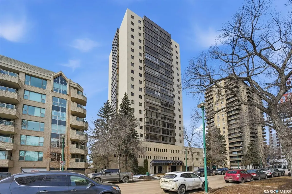 315 5th AVENUE N #1703, Saskatoon, SK S7K 5Z8