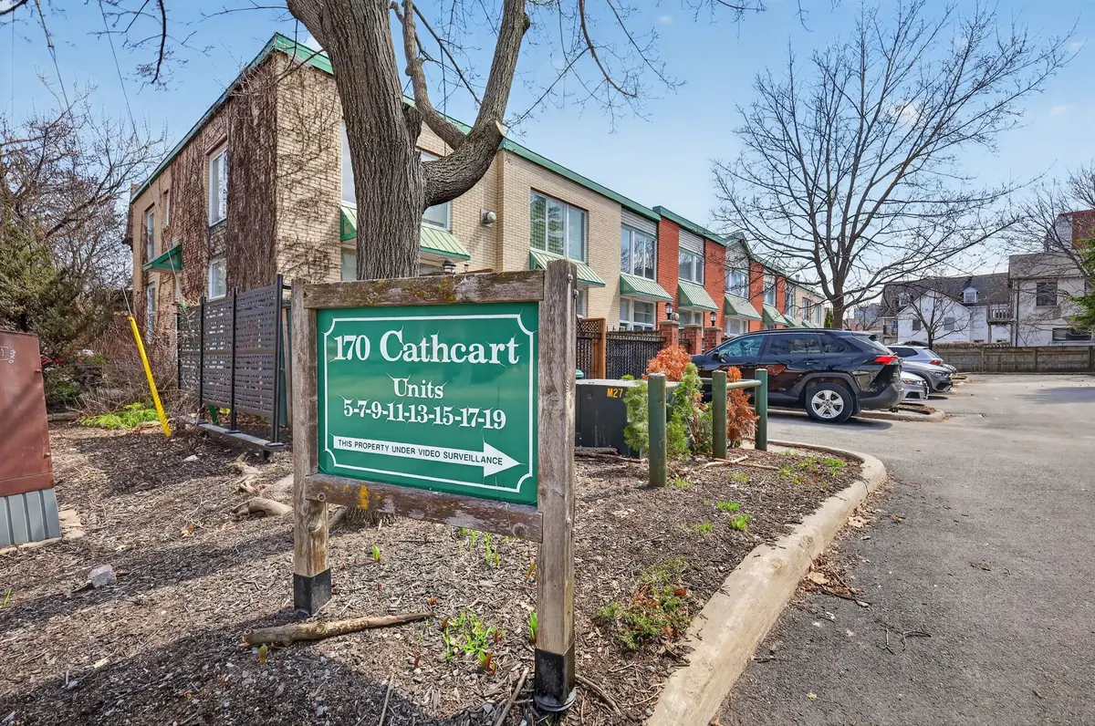 170 Cathcart ST #5, Lower Town - Sandy Hill, ON K1N 5B9
