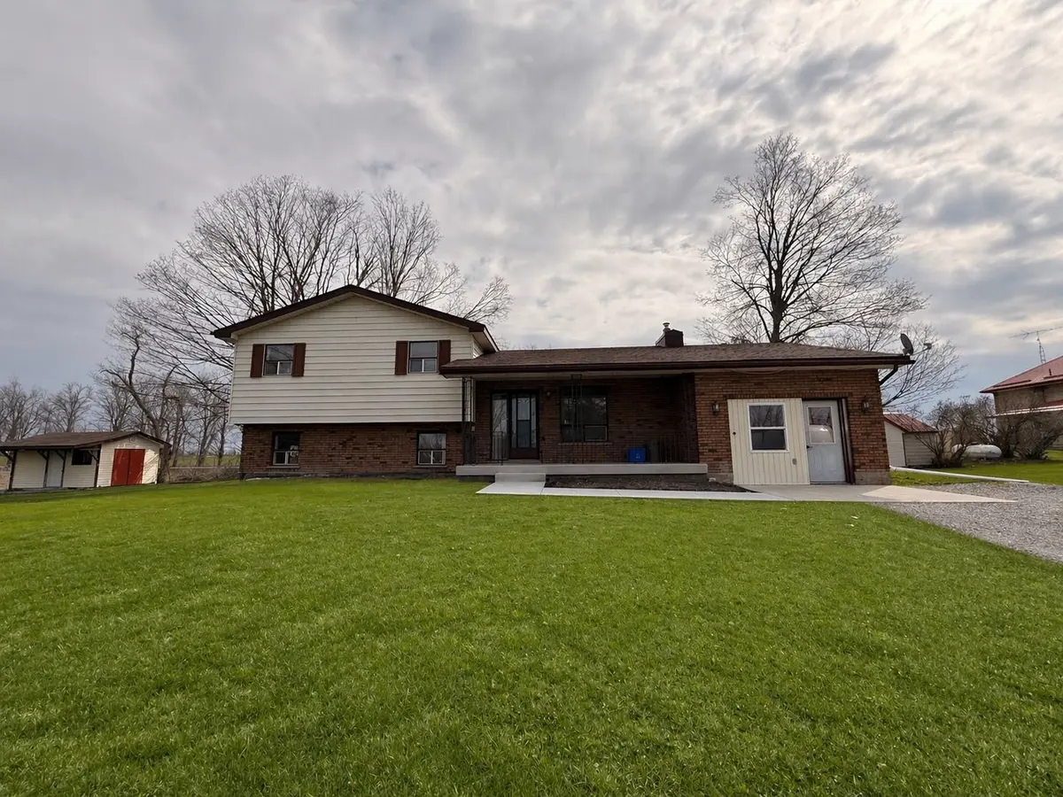48 King ST, Kawartha Lakes, ON K0M 2T0