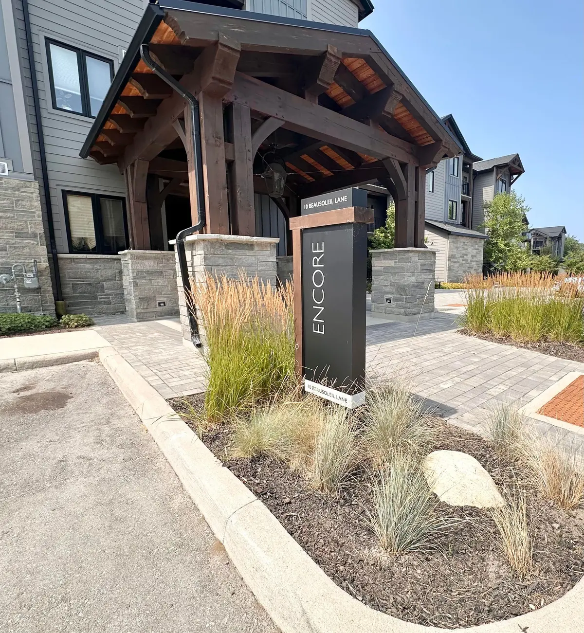 10 Beausoleil LN #303, Blue Mountains, ON L9Y 2X5